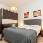 Eixample Esq Rocafort Diputacio By Interhome * Barcelona
