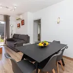 Eixample Esq Rocafort Diputacio By Interhome