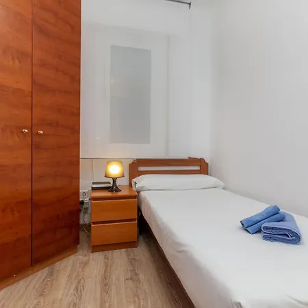 Eixample Esq Rocafort Diputacio By Interhome *