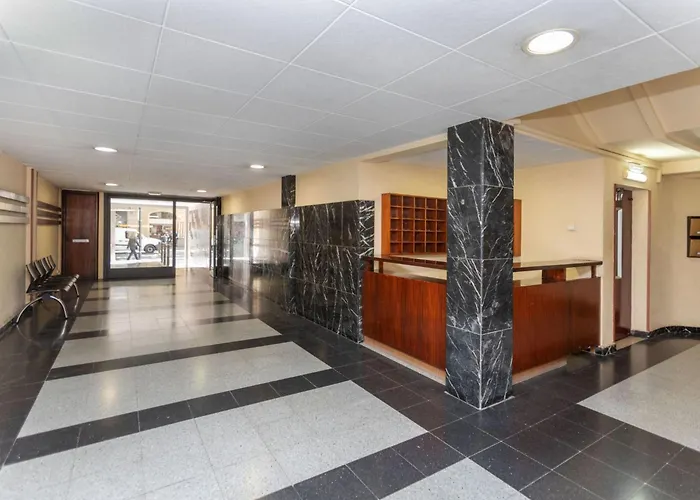 Eixample Esq Rocafort Diputacio By Interhome Apartamento Barcelona